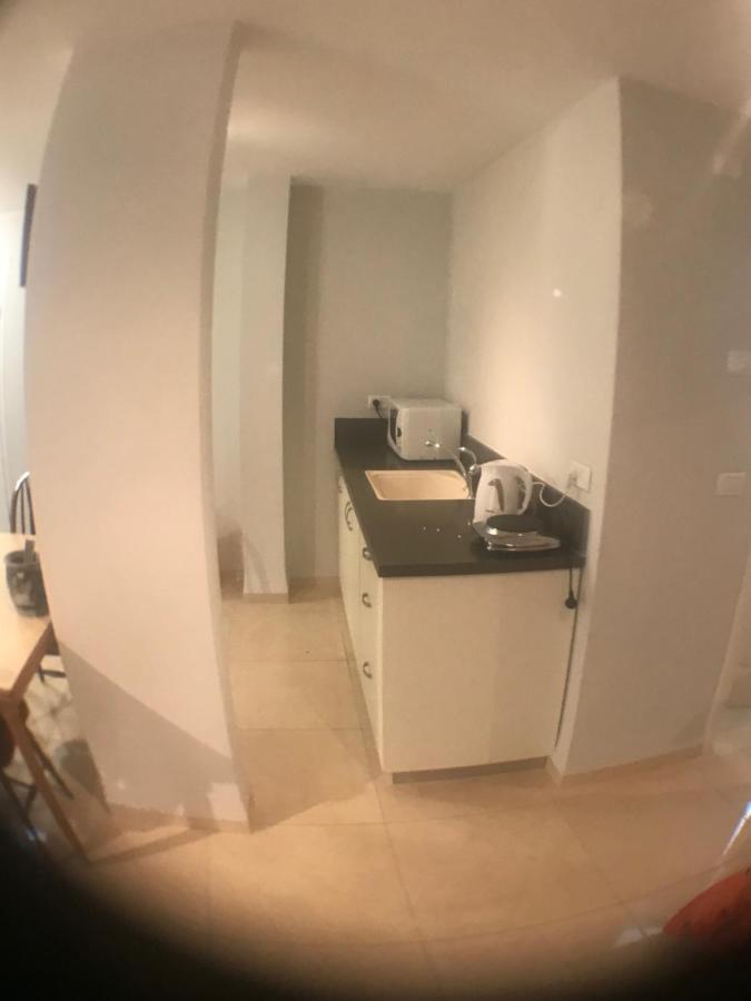 Magnificant Studio/Zimmer Zichron Zikhron Ya'akov Esterno foto